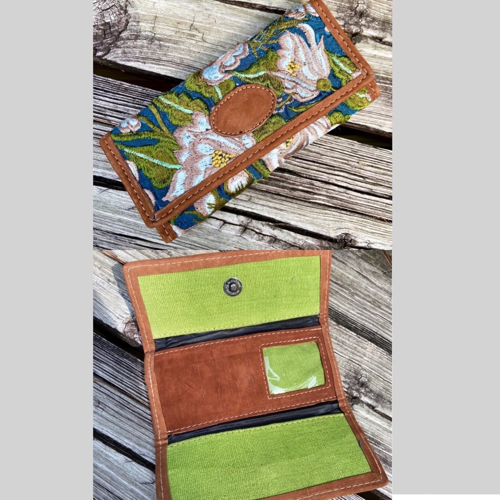 Mexican Wallet floral embroidery-Artisan Wallet